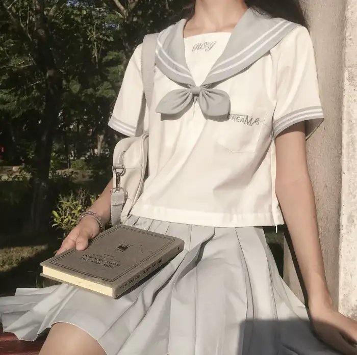 苍蓝乌尔